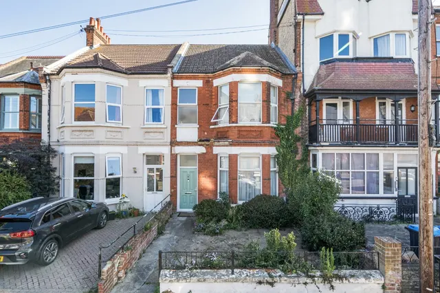 Warwick Road, Margate, CT9, photo 1