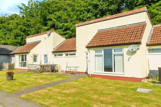 Manorcombe Bungalows, Honicombe Park, PL17, photo 1