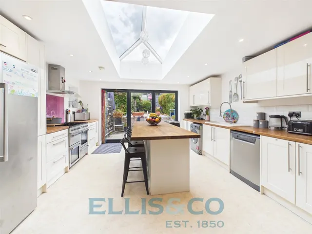 Albert Road, Tonbridge, TN9, photo 2