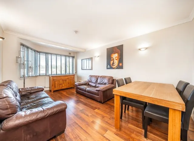 London Road, Isleworth, TW7, photo 2