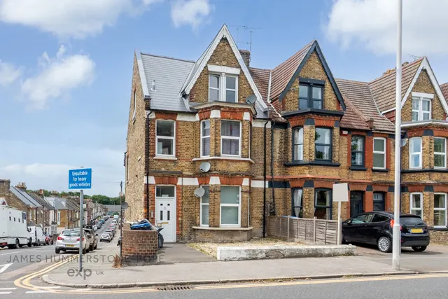Two Bedrooms Ground Floor Flat, Ramsgate Road, Margate, photo 1