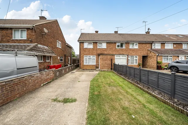 Cell Barnes Lane, St. Albans, photo 1