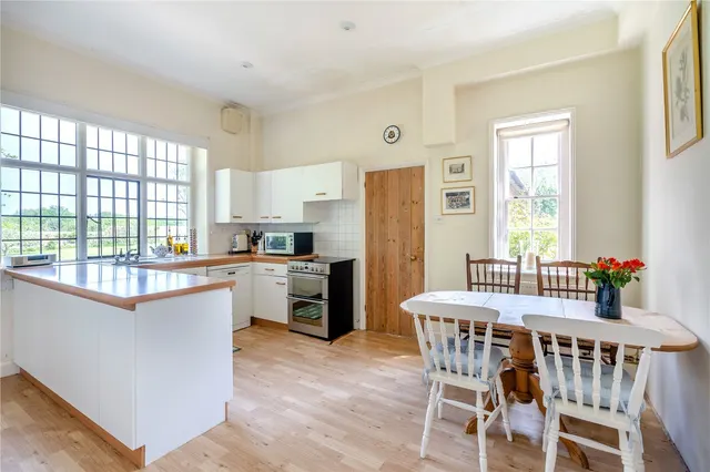 Vicarage Hill, Loxwood, RH14, photo 2