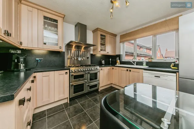 Millrace Drive, Wistaston, CW2, photo 2