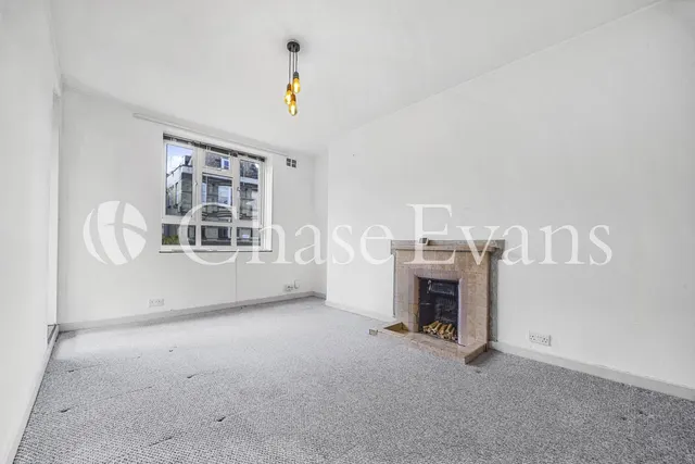 Chatsworth Estate, Elderfield Road, Hackney, London, E5, photo 1
