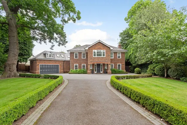 Truss Hill Road, Sunninghill, Ascot, Berkshire, SL5 9AL, photo 1