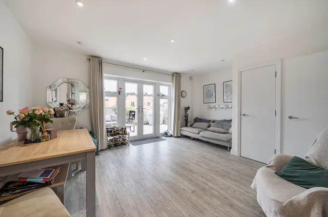 Khosla Road, Winchester, SO22, photo 2