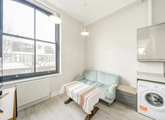 Tollington Park, Finsbury Park, N4, photo 1