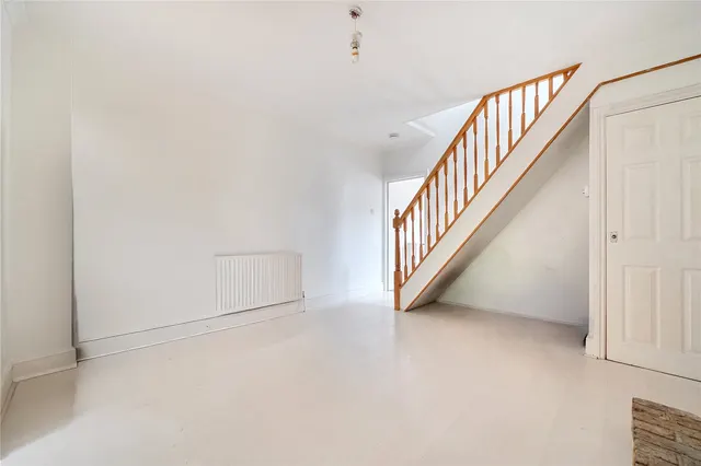 Photo 3 — Havelock Road, Wokingham, Berkshire, RG41 2XU