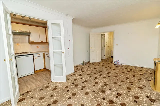 Photo 3 — Hamilton Court, Lammas Walk, Leighton Buzzard, Bedfordshire, LU7