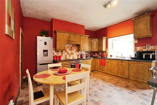 Varley Street, Colne, BB8, photo 2