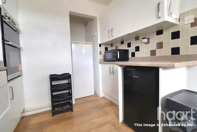 Whitehall Walk, St Neots, PE19, photo 2