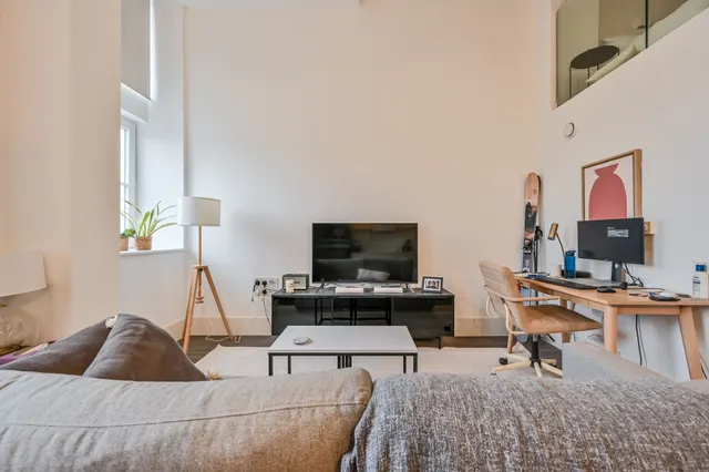 Photo 2 — Apartment 204, Charles Hayward Building, 6 Goldsmiths Row, London