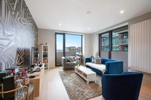 John Cabot House, Royal Wharf, E16, photo 1