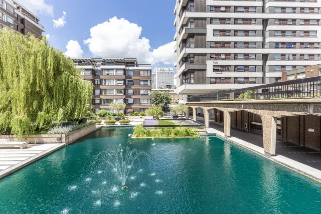 The Water Gardens, London, W2, photo 1