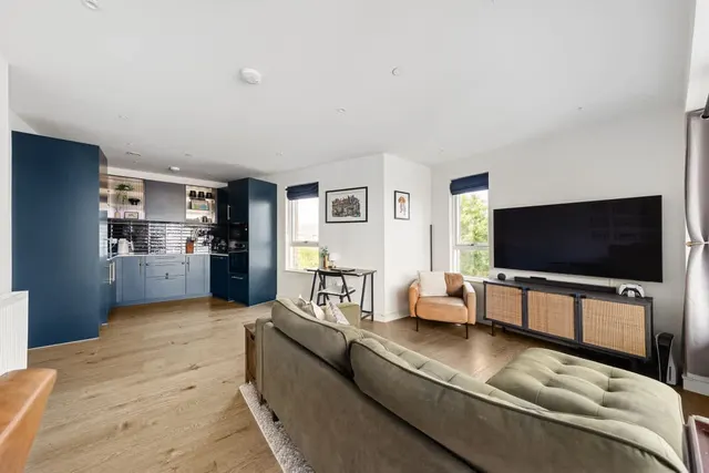 Mary Neuner Road, London, N8, photo 2