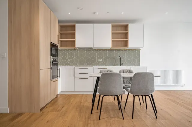 Mary Neuner Road, London, N8, photo 2