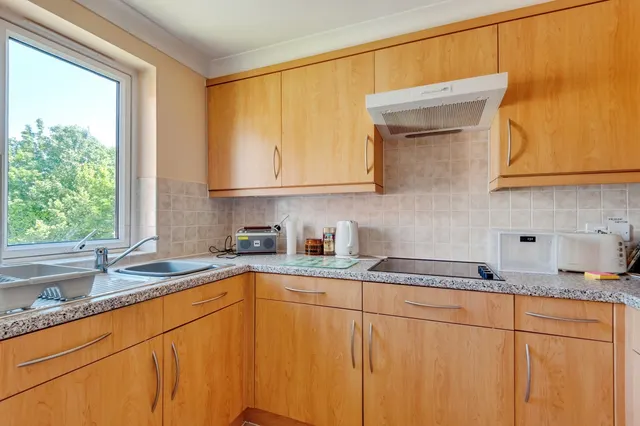 Woolton Road, Childwall, L16, photo 3