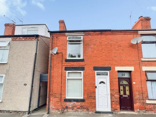 Occupation Road, Nottingham, NG15, photo 1