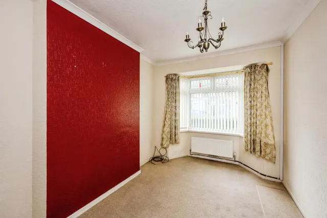 Crown Street, Swansea, SA6, photo 2