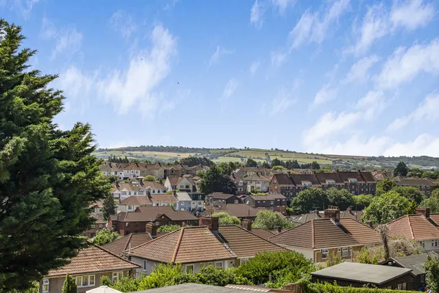 Photo 2 — Hill Crest, Knowle Park, Bristol, BS4 2UN