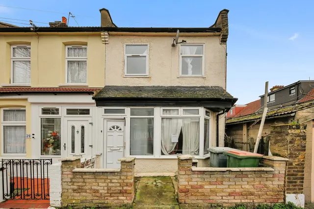 41 Becket Avenue, London, E6 6AE, photo 1