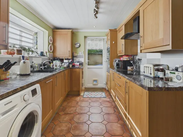 Swinscoe Way, Chesterfield, S40, photo 2
