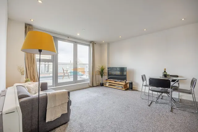 North West, 41 Talbot Street, Nottingham, photo 1