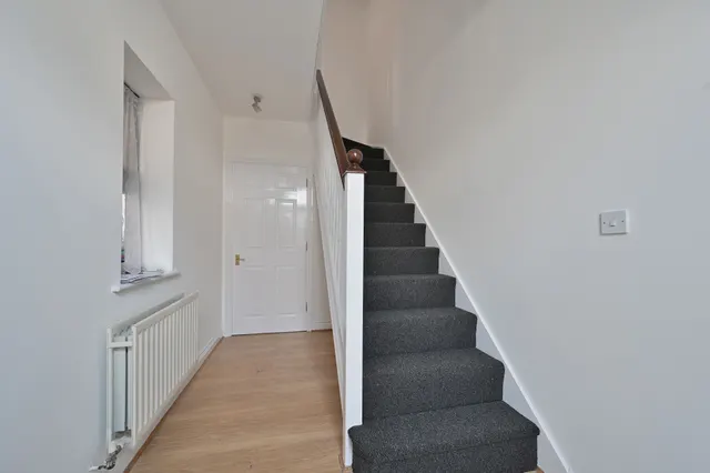 Watford, WD17, photo 2