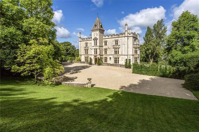 Photo 2 — Selsley, Stroud, Gloucestershire, GL5 5LE