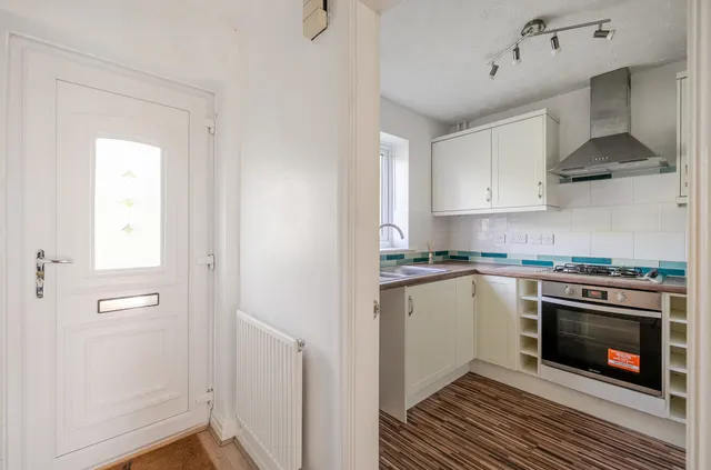 Akester Close, Beverley, HU17, photo 3