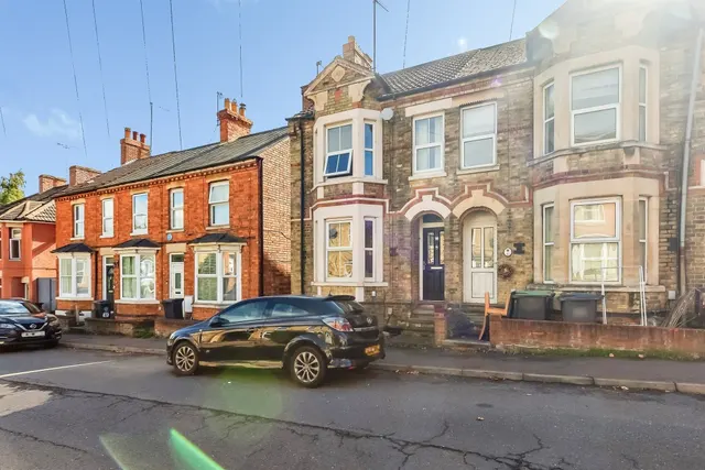 Photo 3 — Wellington Road, Raunds, Wellingborough