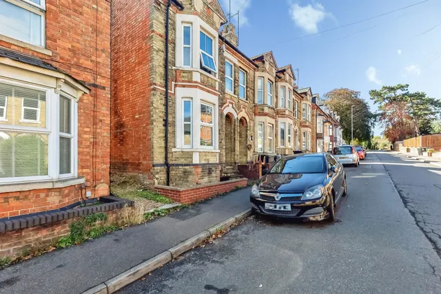 Photo 2 — Wellington Road, Raunds, Wellingborough