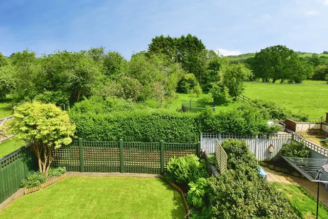Heathcote Road, Bignall End, ST7, photo 1