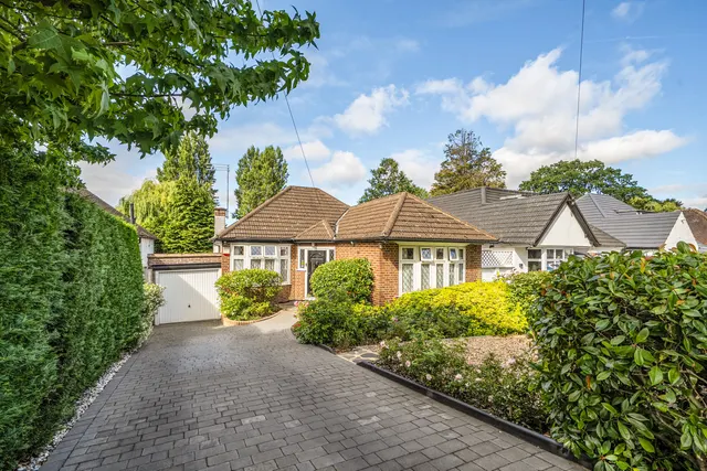 Hillside Road, Northwood, HA6, photo 2