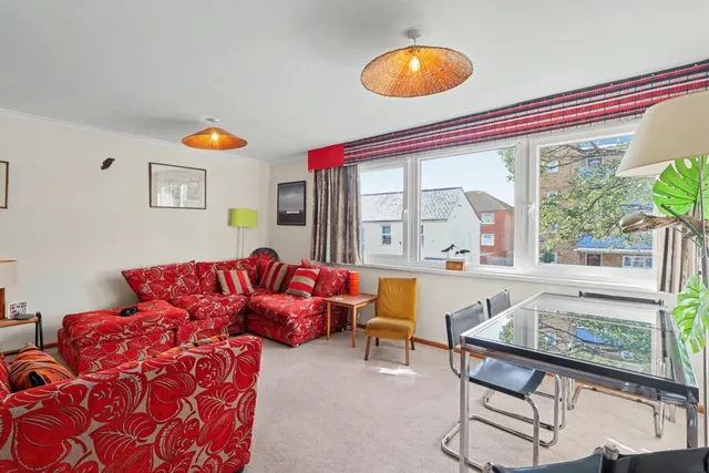 East Street, Poole, BH15, photo 2