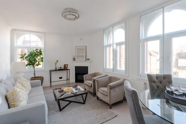 Wimpole Street, Marylebone, W1G, photo 1