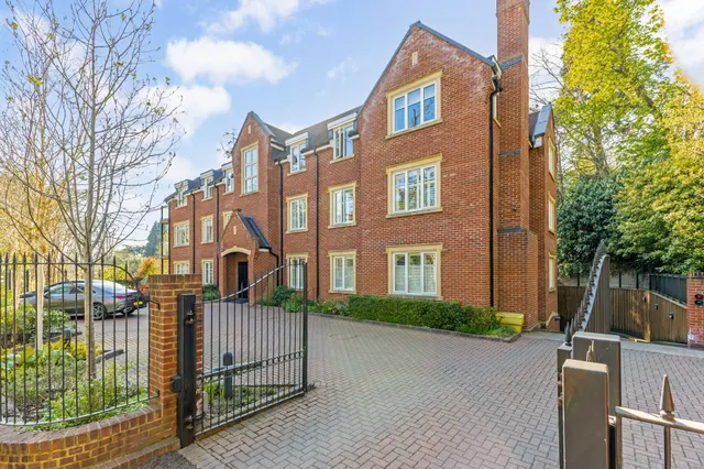 Wells Lane, Ascot, SL5, photo 1