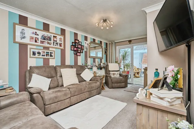 Perowne Way, Sandown, PO36, photo 3