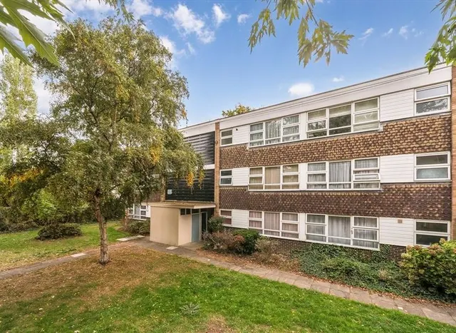 Bucklands Road, Teddington, TW11, photo 1