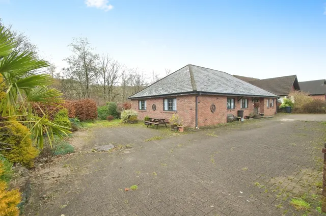 Beech Grove, Ebbw Vale, NP23, photo 3