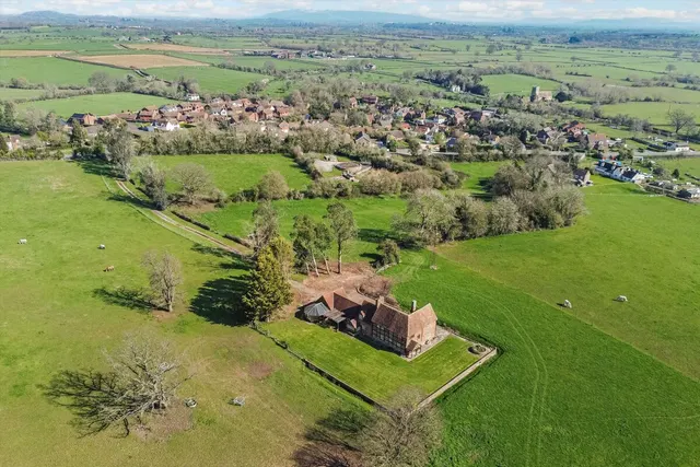 Main Road, Tirley, GL19, photo 3