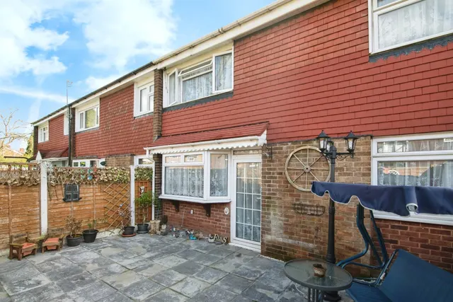 Eastfield Road, Tipton, DY4, photo 1