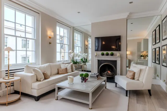 West Halkin Street, London, SW1X, photo 1