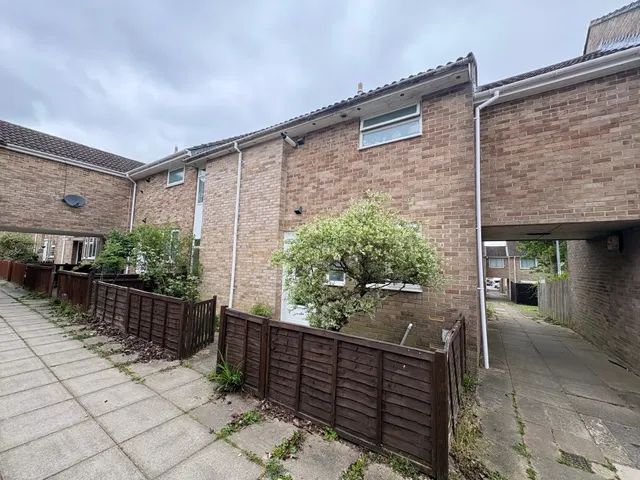 Byng Walk, Andover, SP10, photo 1