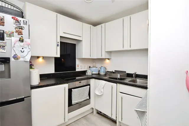 Photo 2 — Aqua Court, Serpentine Close, Chadwell Heath, Romford, RM6