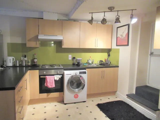Princes Street, Yeovil, BA20, photo 2