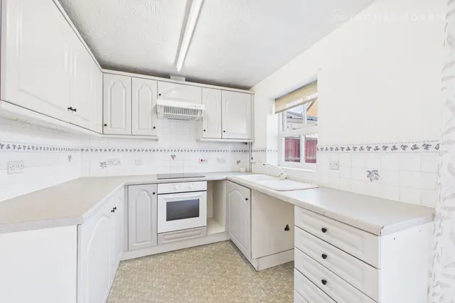 Hitchin Street, Biggleswade, SG18, photo 3