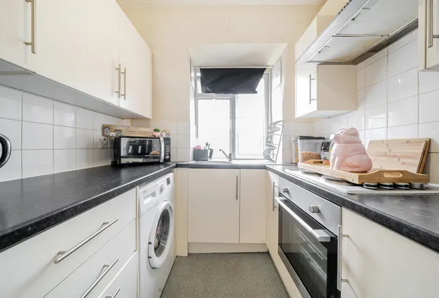 Photo 3 — London Road, Morden, SM4 5HQ