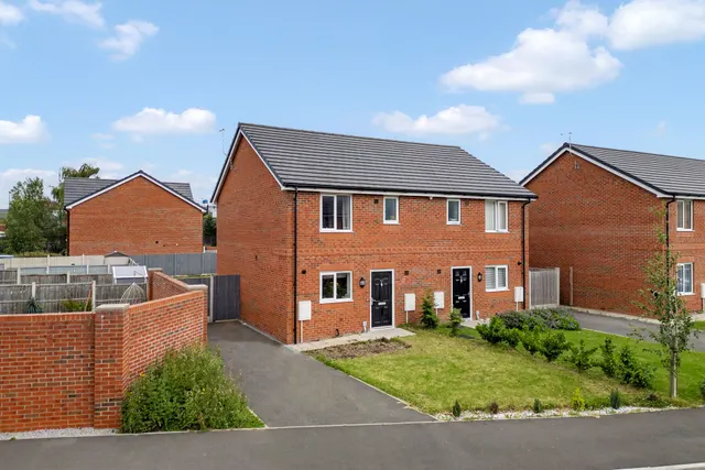 Anchor Field, Leigh, Leigh, WN7 4GL, photo 1